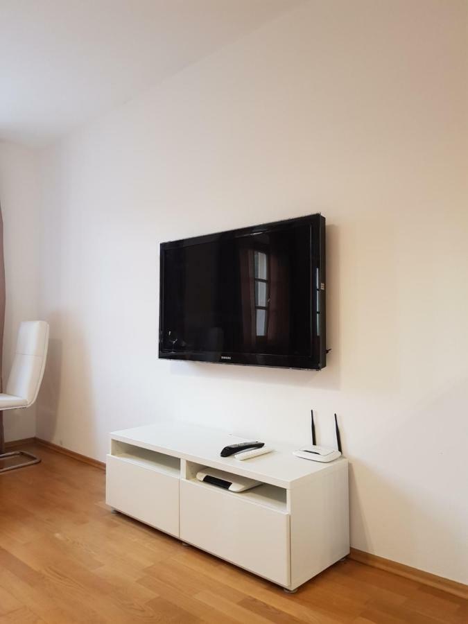 Apartment Jale Регенсбург Екстериор снимка